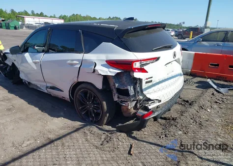 2021 Acura Rdx A-Spec Package z USA, uszkodzony, nr VIN 5J8TC2H63ML010925